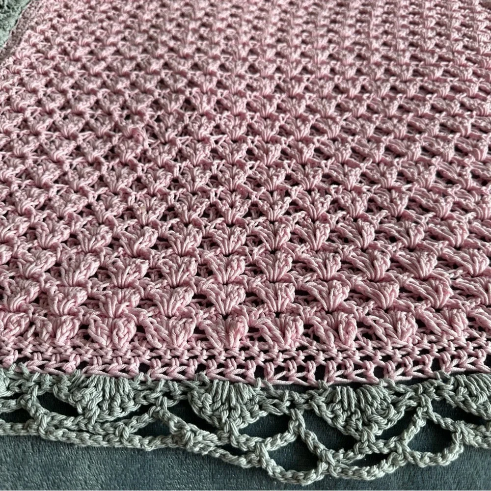 NWOT Handmade Throw knitted Pink and Gray Crochet Baby Blanket